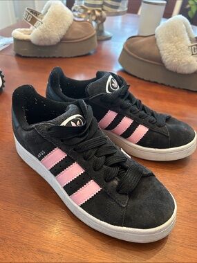 Campus womens adidias sneakers size 7.5